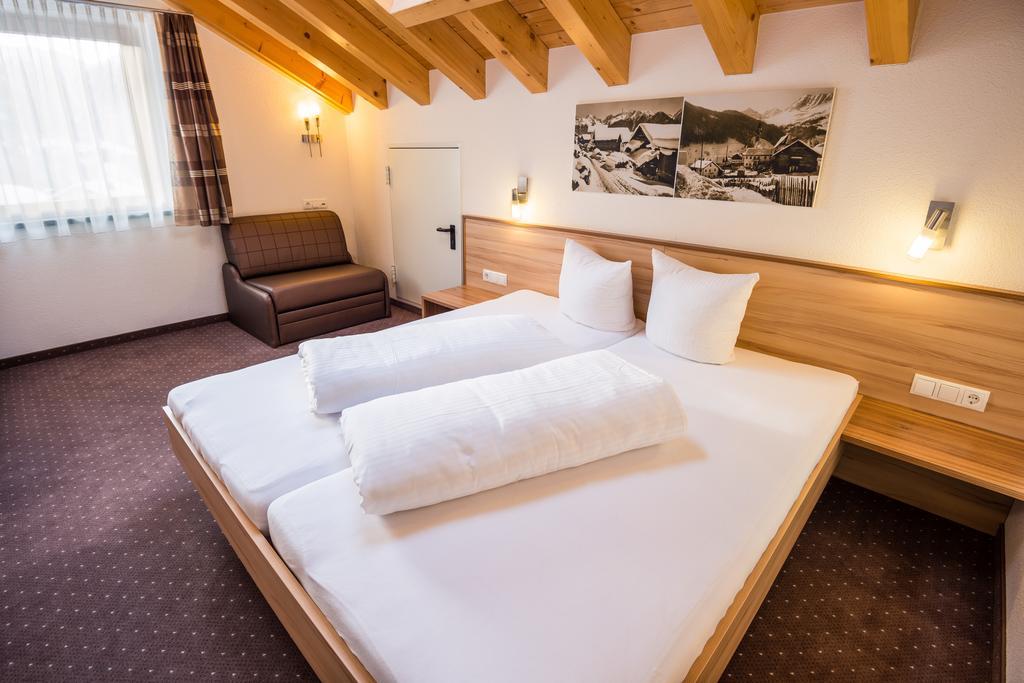 Appartements Platzl Serfaus Room photo